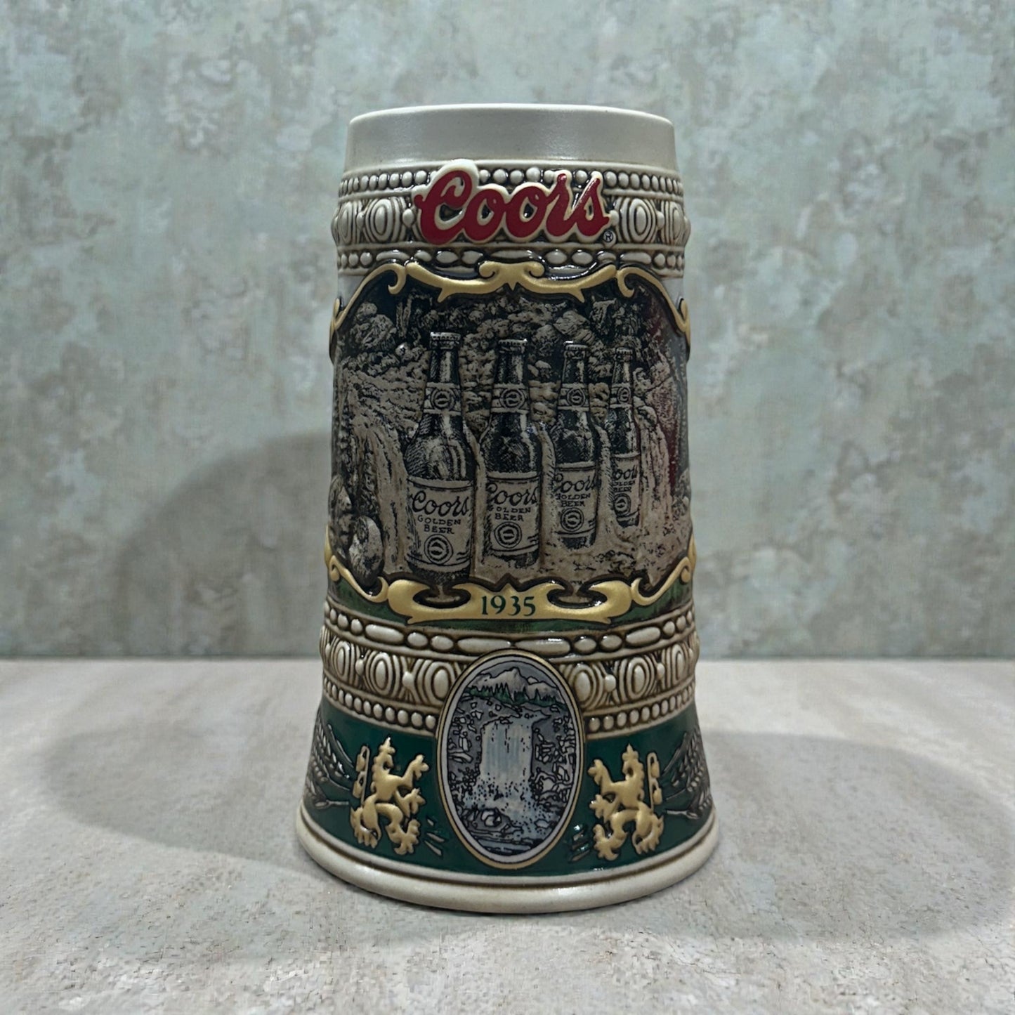 Vintage 1990 Coors Brewing Company Collectible Beer Mug Stein